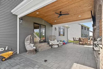 2333 Orion Street SW, Rochester, MN 55902 - Photo 8