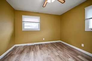 772 Bluffview Cir, Winona, MN 55987 - Photo 8