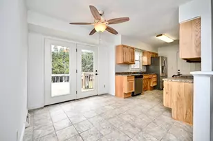 772 Bluffview Cir, Winona, MN 55987 - Photo 4