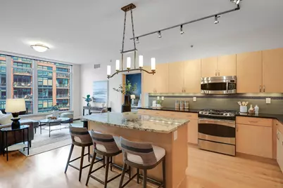 215 10th Avenue S #727, Minneapolis, MN 55415 - Photo 4