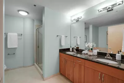 215 10th Avenue S #727, Minneapolis, MN 55415 - Photo 20