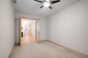 215 10th Ave S, Minneapolis, MN 55415 - Photo 28