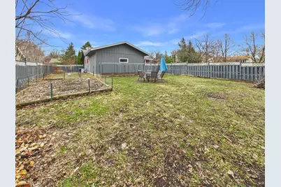 1507 29th Avenue N, Saint Cloud, MN 56303 - Photo 2