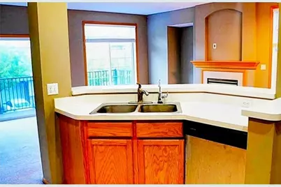 2332 Eagle Trace Lane, Woodbury, MN 55129 - Photo 4