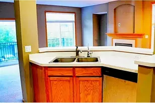 2332 Eagle Trace Ln, Woodbury, MN 55129 - Photo 4