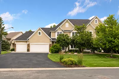 6815 Ruby Lane, Chanhassen, MN 55317 - Photo 2