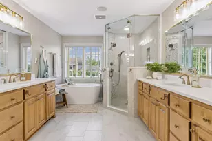 6815 Ruby Ln, Chanhassen, MN 55317 - Photo 20