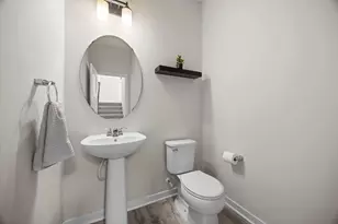 2230 Gateway Curv, North Saint Paul, MN 55109 - Photo 28