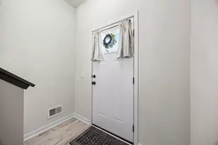 2230 Gateway Curv, North Saint Paul, MN 55109 - Photo 8