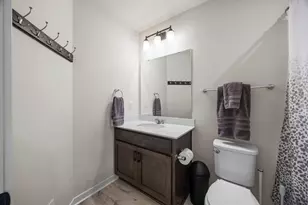 2230 Gateway Curv, North Saint Paul, MN 55109 - Photo 46