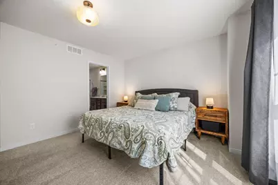 2230 Gateway Curve, North Saint Paul, MN 55109 - Photo 34