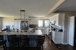 527 Mariner Dr, Bayport, MN 55003 - Photo 4