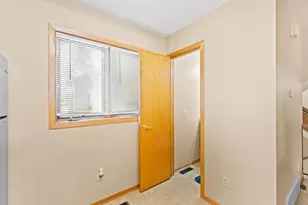 28 Elton Ridge Ct NW, Rochester, MN 55901 - Photo 12