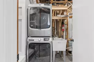 6616 Harlan Dr, Eden Prairie, MN 55346 - Photo 22