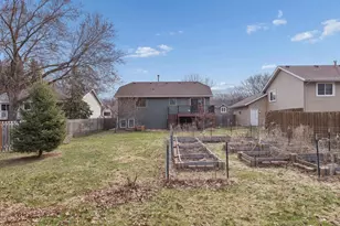 6616 Harlan Dr, Eden Prairie, MN 55346 - Photo 24