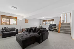 4910 Manor Brook Dr NW, Rochester, MN 55901 - Photo 16