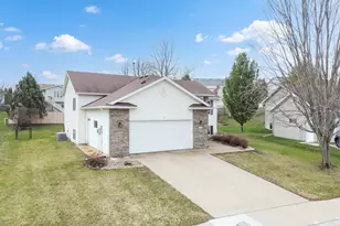 4910 Manor Brook Dr NW, Rochester, MN 55901 - Photo 44