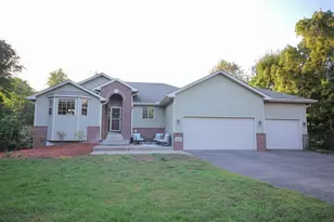 27230 Bayshore Dr, Isanti, MN 55040 - Photo 2