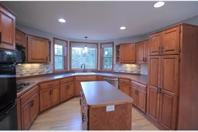 27230 Bayshore Drive, Isanti, MN 55040 - Photo 10