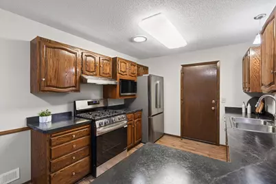 7720 Irish Avenue S, Cottage Grove, MN 55016 - Photo 14