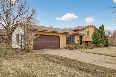 7720 Irish Avenue S, Cottage Grove, MN 55016 - Photo 2