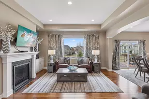 1372 Pleasant Lake Dr, Woodbury, MN 55129 - Photo 6