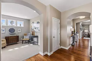 1372 Pleasant Lake Dr, Woodbury, MN 55129 - Photo 10