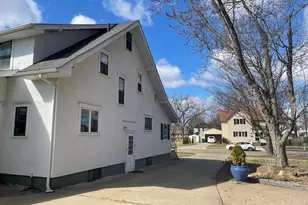 309 5th St SW, Austin, MN 55912 - Photo 10