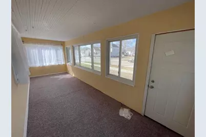 309 5th Street SW, Austin, MN 55912 - Photo 18