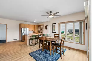 7307 Bush Lake Dr, Bloomington, MN 55438 - Photo 36