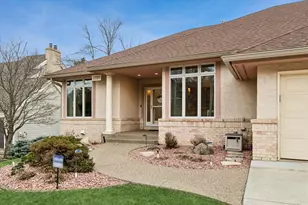 7307 Bush Lake Dr, Bloomington, MN 55438 - Photo 2