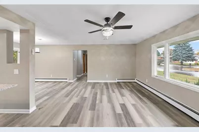 8033 Georgia Avenue N, Brooklyn Park, MN 55445 - Photo 6