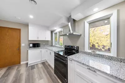 8033 Georgia Avenue N, Brooklyn Park, MN 55445 - Photo 12