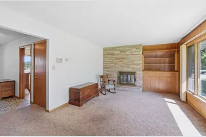 301 S Market Street, Belle Plaine, MN 56011 - Photo 6