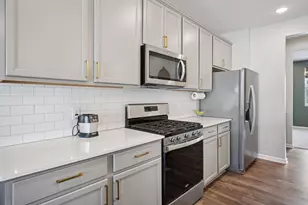 12793 Weber Ct, Rogers, MN 55374 - Photo 8