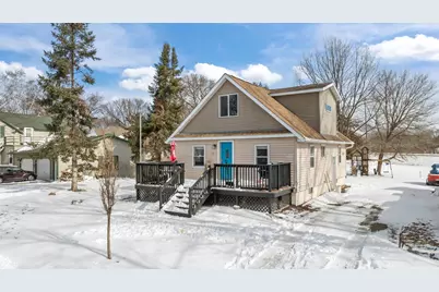 614 Elliott Avenue N, Glencoe, MN 55336 - Photo 1