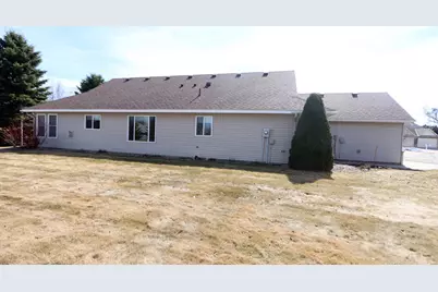 601 Cottonwood Avenue N, Litchfield, MN 55355 - Photo 28