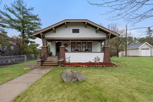 420 N 10th St, Brainerd, MN 56401 - Photo 1