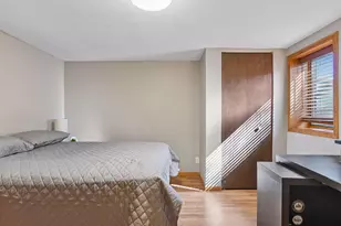 4113 Beverly Ave, Golden Valley, MN 55422 - Photo 36