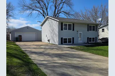1617 Crystal Drive, Albert Lea, MN 56007 - Photo 2