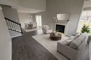 837 Summer Pines Cir, Hudson, WI 54016 - Photo 4