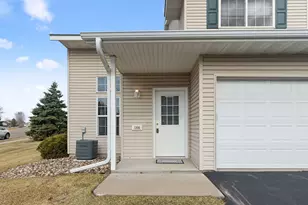166 Bridgewater Trail, Hudson, WI 54016 - Photo 4