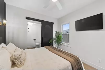 419 Fillmore Street NE, Minneapolis, MN 55413 - Photo 20