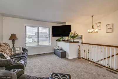 37621 Hawthorne Avenue, North Branch, MN 55056 - Photo 8