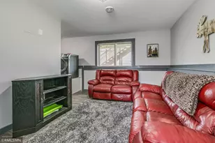 37621 Hawthorne Ave, North Branch, MN 55056 - Photo 18