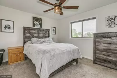 37621 Hawthorne Avenue, North Branch, MN 55056 - Photo 12