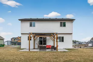 1962 William Ln, Lino Lakes, MN 55038 - Photo 46