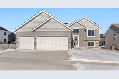 2009 Goldenray Drive, Faribault, MN 55021 - Photo 2