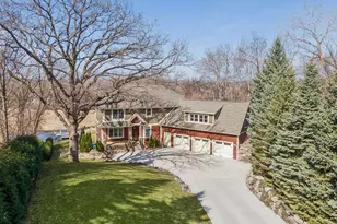 805 Forest Arms Ln, Mound, MN 55364 - Photo 2