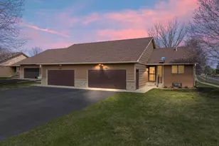 1700 Humphrey Ct, Northfield, MN 55057 - Photo 1